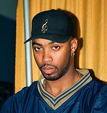 How tall is Montell Jordan?